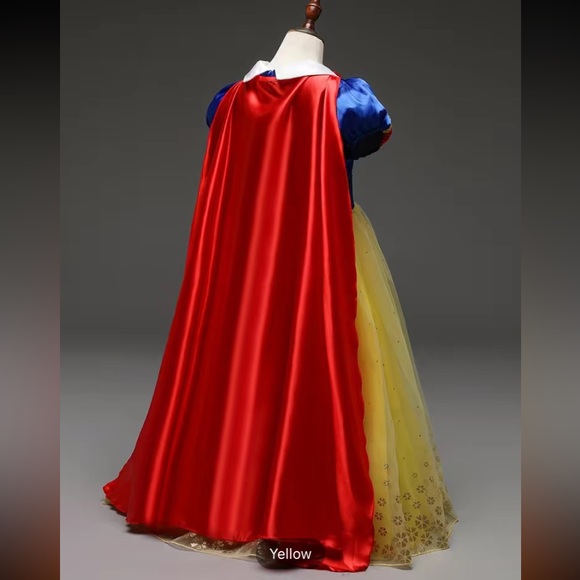 NWT Snow white princess costume - Picture 3 of 3